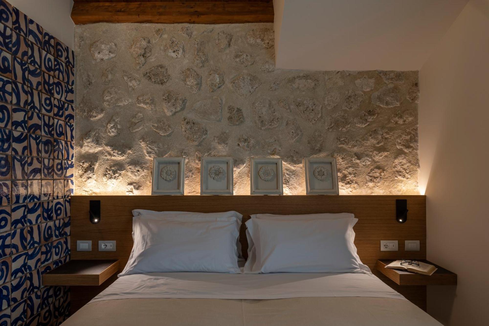 Borgo Giallonardo Wine Relais Реалмонте Екстериор снимка