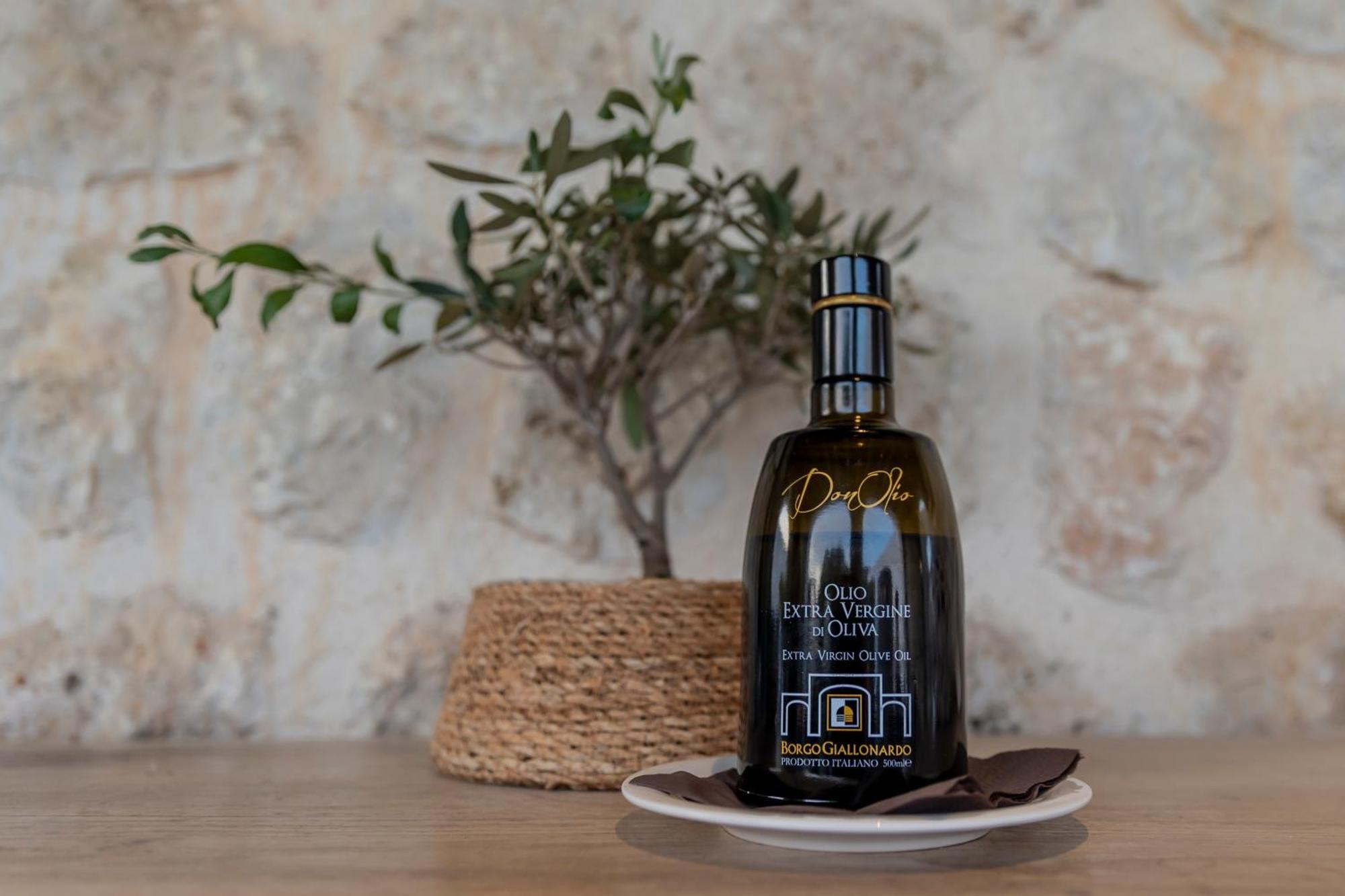 Borgo Giallonardo Wine Relais Реалмонте Екстериор снимка